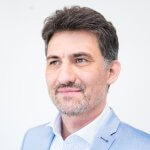 Sam Van Hauwaert